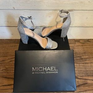 Sparkling classy heels for any glamorous event